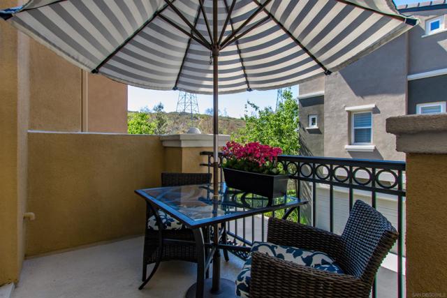 1393 Cattail Court, San Marcos CA: https://media.crmls.org/mediaz/158b534c-8477-4a3e-a7d7-5b7a4ea42ca1.jpg