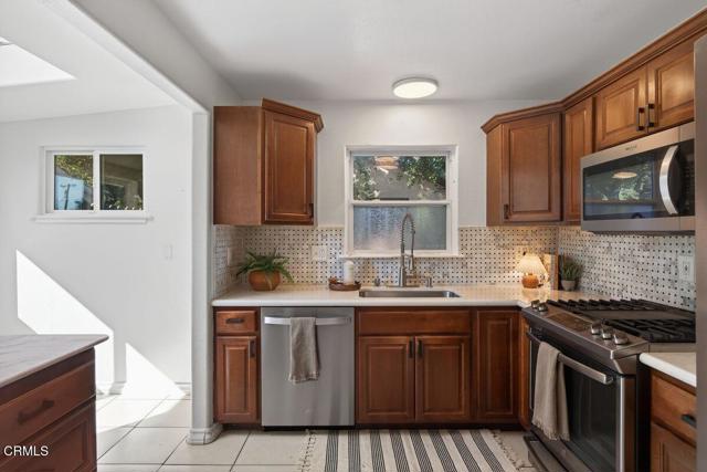 Detail Gallery Image 18 of 48 For 143 N Poli St, Ojai,  CA 93023 - 2 Beds | 2 Baths