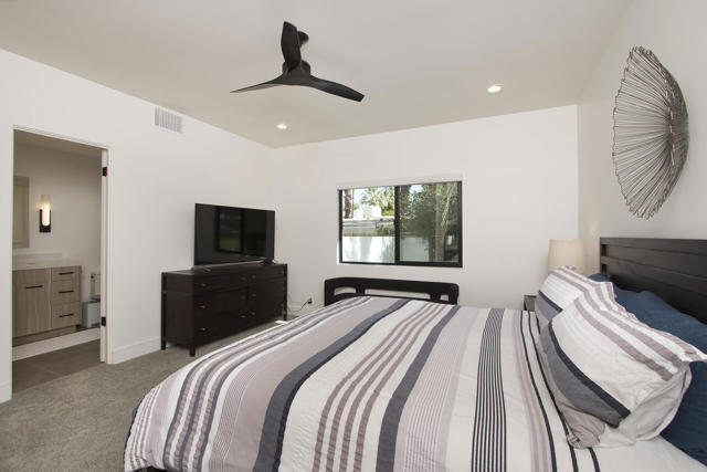 75414 Palm Shadow Drive, Indian Wells CA: https://media.crmls.org/mediaz/158c613e-e075-4c0c-96cf-0ecad6b563c0.jpg