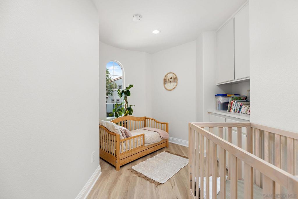 MLS #250039872SD image #15