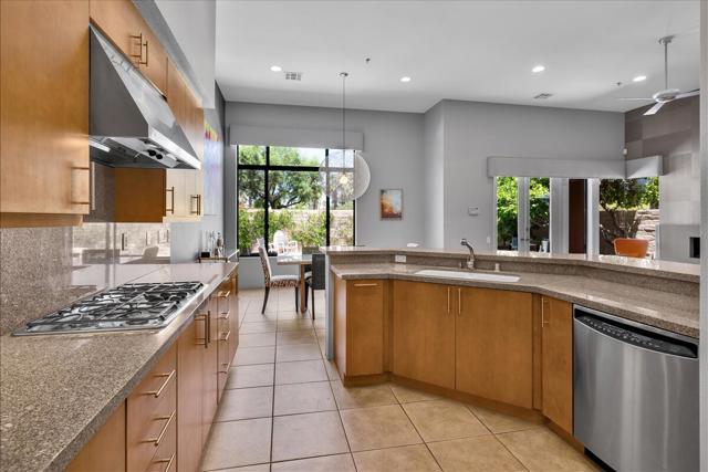 922 Alejo Vista, Palm Springs, CA 92262