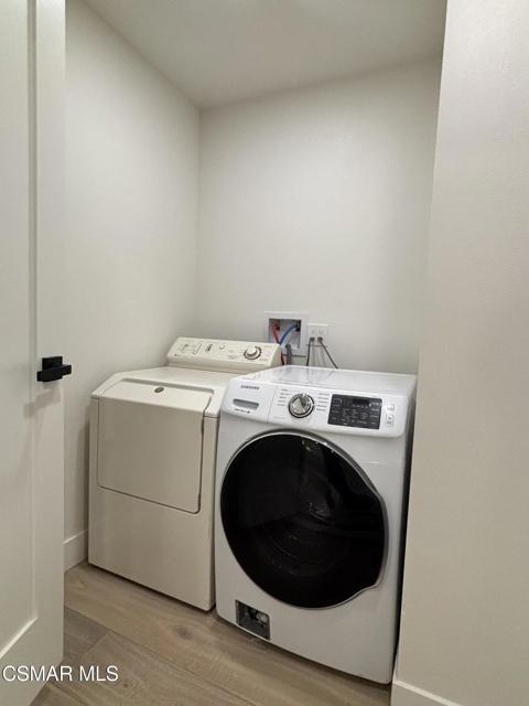 1535 Wallace Street, Simi Valley CA: https://media.crmls.org/mediaz/158e648f-470c-41e3-9d3d-9c851f4fb3eb.jpg
