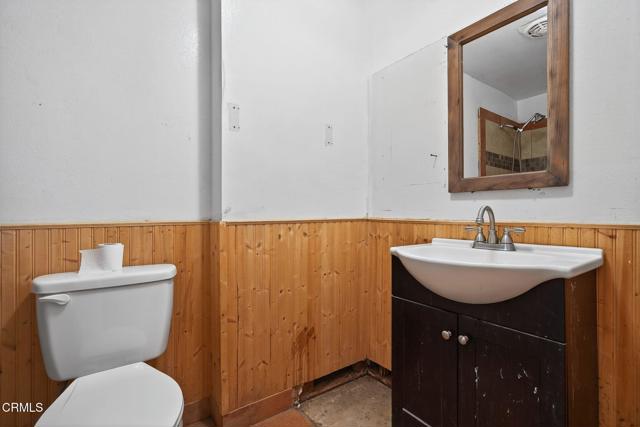 110 E Oak View Avenue, Ojai CA: https://media.crmls.org/mediaz/158e64ff-ced7-4dbd-b1bf-0e50f556b27d.jpg