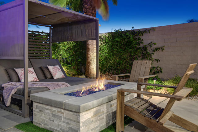 33 Magnum, Rancho Mirage, CA 92270