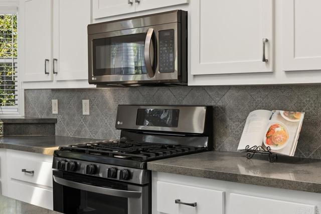 Detail Gallery Image 14 of 53 For 525 W El Norte Pkwy #51,  Escondido,  CA 92026 - 3 Beds | 2 Baths