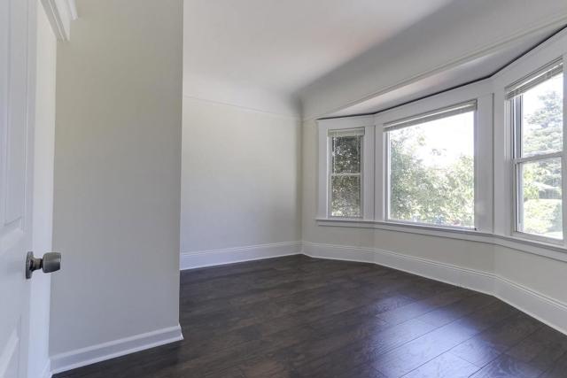 19 S Delaware Street, San Mateo CA: https://media.crmls.org/mediaz/15905b1f-ed3c-4141-a352-493e5e2cf357.jpg