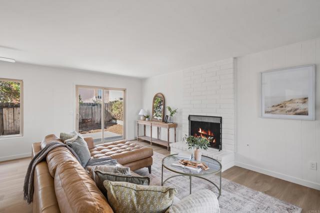 Detail Gallery Image 3 of 23 For 3044 Fleming Dr, San Diego,  CA 92139 - 4 Beds | 2 Baths