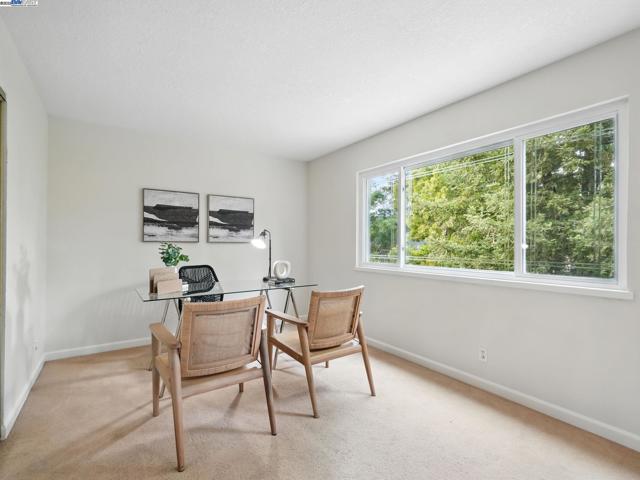 1501 Quema Ct, Fremont CA: https://media.crmls.org/mediaz/15930186-05a3-439a-a115-70108ef8fbd5.jpg