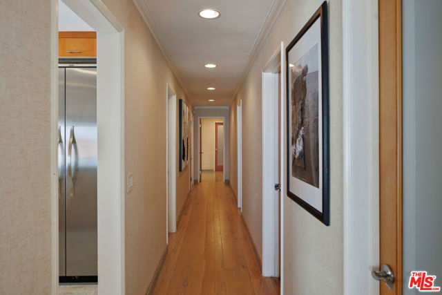 3412 Ocean Front Walk, 201 photo 8