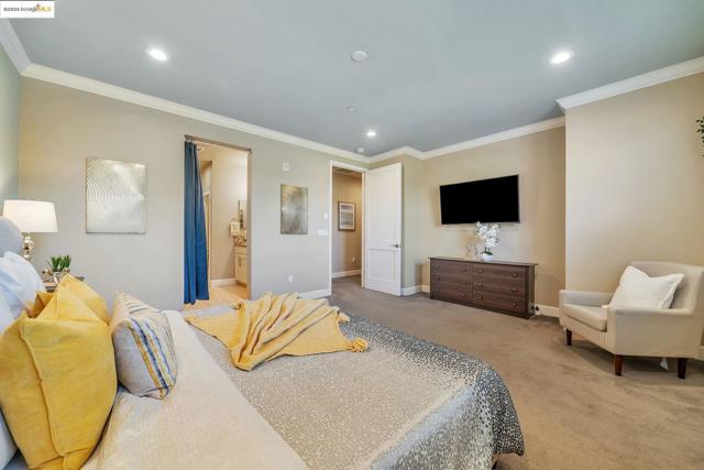 114 Teasel Cmn, Livermore CA: https://media.crmls.org/mediaz/15943167-a093-4432-bc7a-34ec3dc3635b.jpg