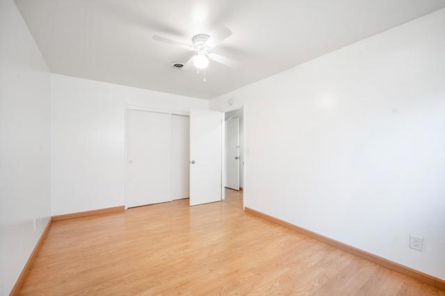 921 Suiter Street, Hollister CA: https://media.crmls.org/mediaz/15957226-fc9b-4716-b40b-bdcac9be05bf.jpg