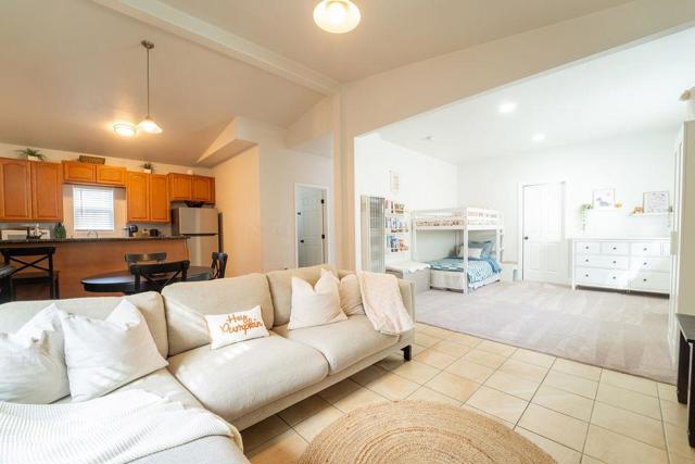 Image 40 of 73 For 35724 Linda Drive