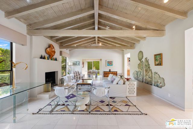 Image 15 of 57 For 311 Via Sol  