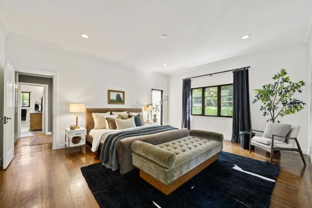 670 Edgewood Road, San Mateo CA: https://media.crmls.org/mediaz/15961940-ccd6-4d44-bf4a-a581653f3a69.jpg