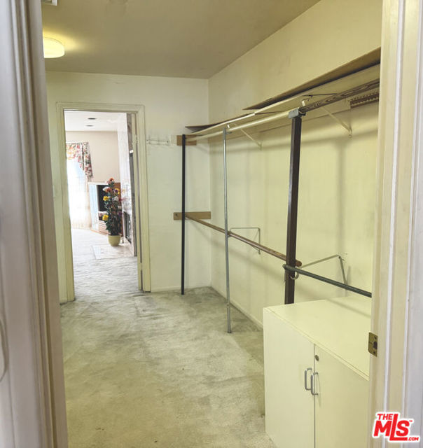 1137 Eagle Vista Drive, Los Angeles CA: https://media.crmls.org/mediaz/1596750b-0d4d-483d-a642-41d961d24a02.jpg