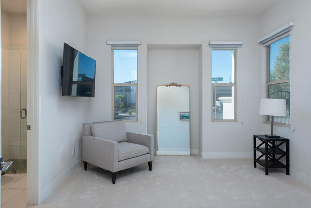 74292 Zeppelin Drive, Palm Desert CA: https://media.crmls.org/mediaz/15990387-66d9-45c6-a5de-27c4fd2b39b8.jpg