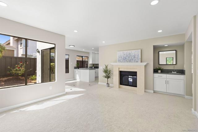 10785 Chinon Circle, San Diego CA: https://media.crmls.org/mediaz/15998735-7ccd-4856-bd30-ce727c370c12.jpg