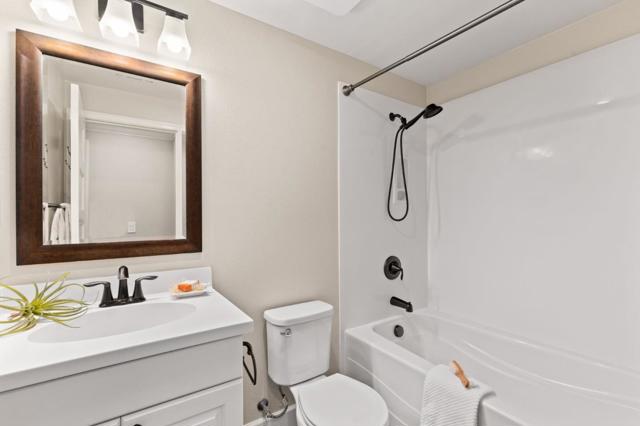 218 WILLIAM MANLY Street, San Jose CA: https://media.crmls.org/mediaz/159988f5-5f0b-4be7-b252-a890aa6ead4b.jpg