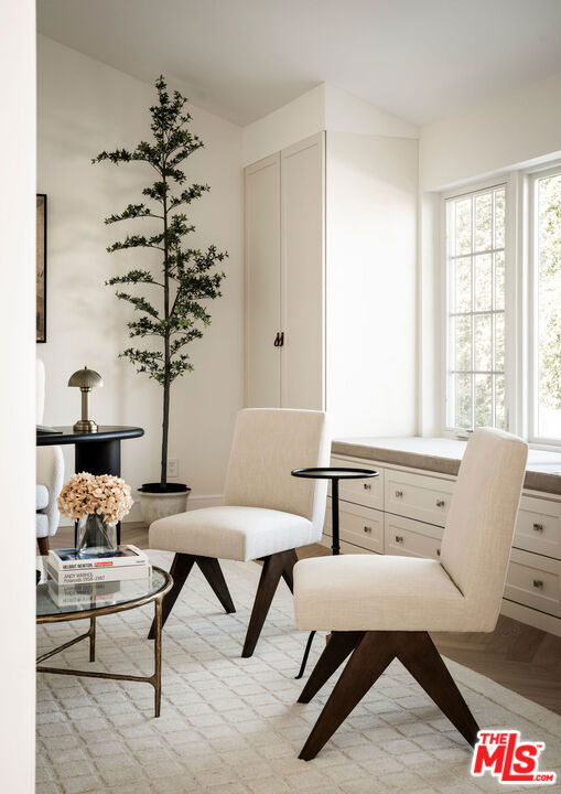 3531 S Barrington Avenue, Los Angeles CA: https://media.crmls.org/mediaz/159a77c3-dd80-4d61-a0ab-627aa1496f04.jpg