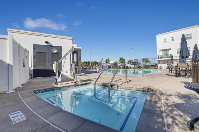 Detail Gallery Image 56 of 64 For 1455 Banahaw Way #6,  Chula Vista,  CA 91915 - 3 Beds | 2/1 Baths