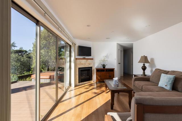 24497 San Mateo Avenue, Carmel CA: https://media.crmls.org/mediaz/159b5a99-4ea9-42fc-a6ca-d9dcec067280.jpg