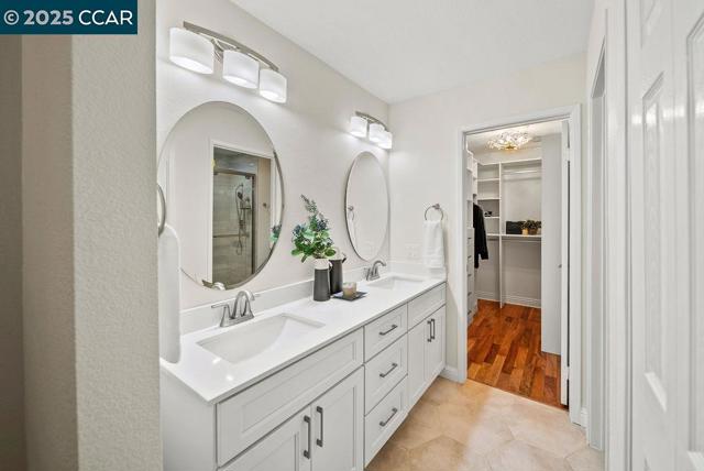 672 Savoy Ct, Walnut Creek CA: https://media.crmls.org/mediaz/159c54dc-6e7f-4d0c-97dd-829cdda4e1c5.jpg