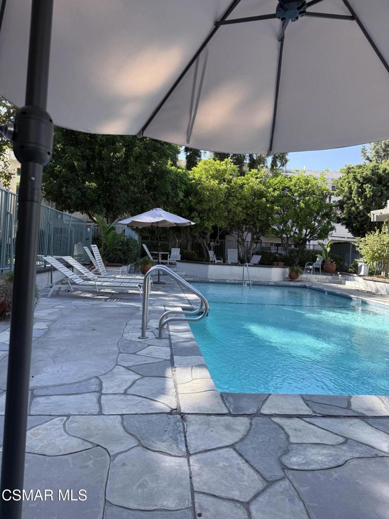 20134 Leadwell Street #374