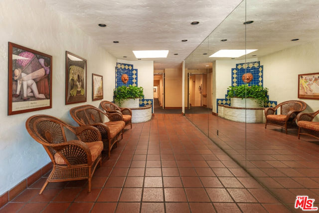 2 Bed Home for Sale in Los Angeles, California