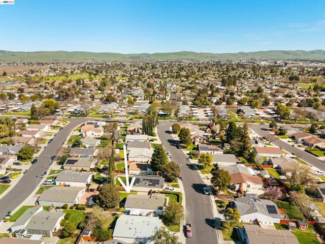 Image 46 of 53 For 4138 Bishop Pine Way