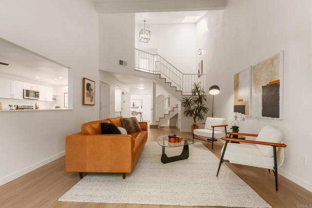 3160 Calle Viento, Carlsbad CA: https://media.crmls.org/mediaz/15a06739-7fcb-4c1e-988f-d1d14723a58c.jpg