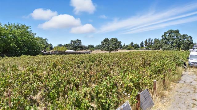 947 Yuba Drive, Santa Rosa CA: https://media.crmls.org/mediaz/15a087d5-9958-48c5-80d3-cb4aa6f13ddc.jpg