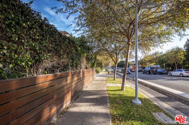 Image 34 of 36 For 1241 17th Street 4