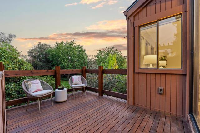 1631 Grant Road, Mountain View CA: https://media.crmls.org/mediaz/15a1ee62-f935-4749-85f2-b838ec75c402.jpg