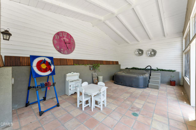 Detail Gallery Image 43 of 52 For 2210 Brambling Ln, Pasadena,  CA 91107 - 3 Beds | 3 Baths