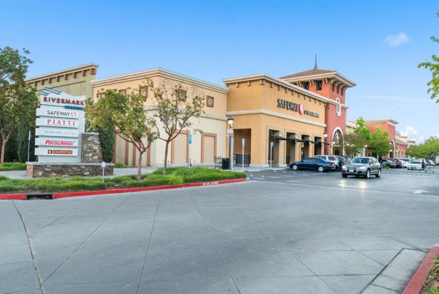 4048 Fitzpatrick Way, Santa Clara CA: https://media.crmls.org/mediaz/15a3ccf7-f5e5-4199-bd9d-0f25e862ca80.jpg