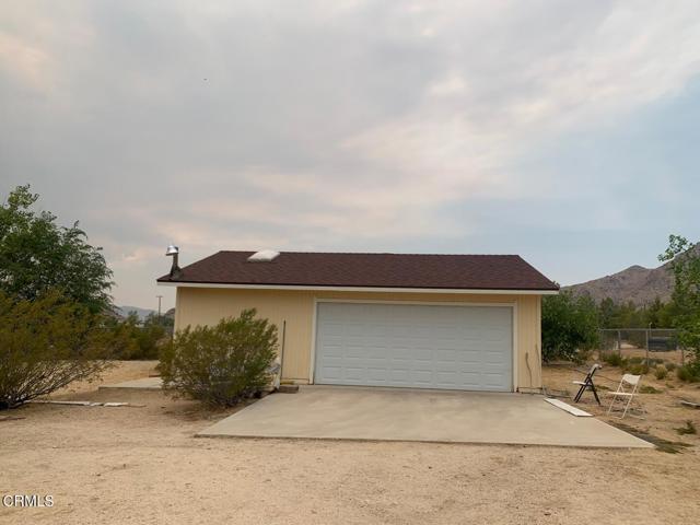 Detail Gallery Image 12 of 51 For 31212 Rabbit Springs Rd, Lucerne Valley,  CA 92356 - 3 Beds | 2 Baths