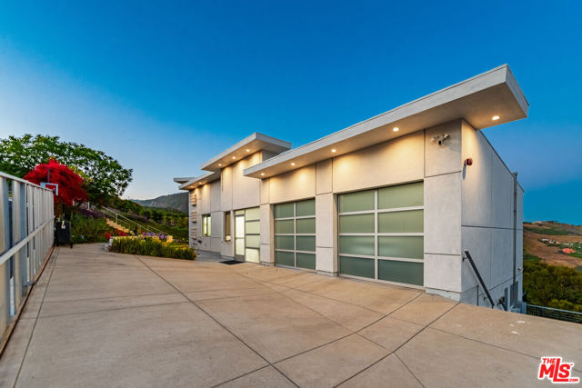 Drew Fenton | 28405 Via Acero Street Malibu CA | MLS: 7236869