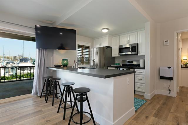 Detail Gallery Image 9 of 18 For 1202 N Pacific St 106b,  Oceanside,  CA 92054 - 1 Beds | 1 Baths