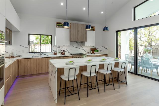 12766 SARATOGA CREEK Drive, Saratoga CA: https://media.crmls.org/mediaz/15a62c3a-6139-4e27-bca2-e41d61dffb19.jpg