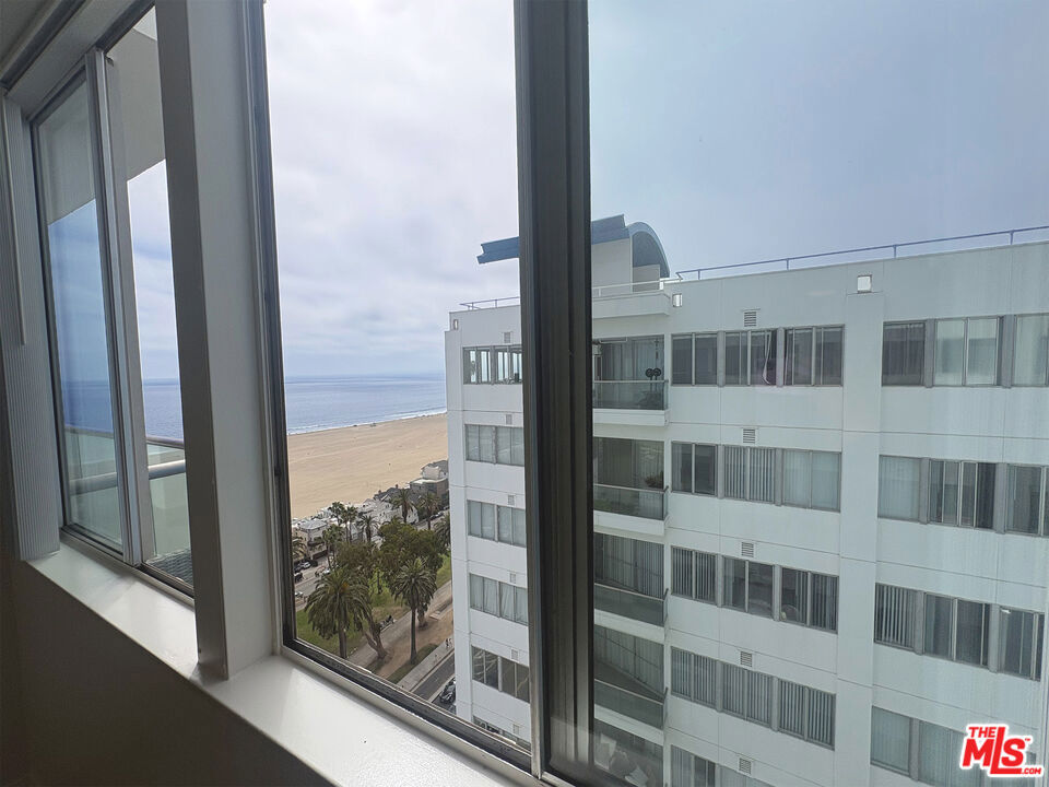 1431 Ocean Avenue #1618