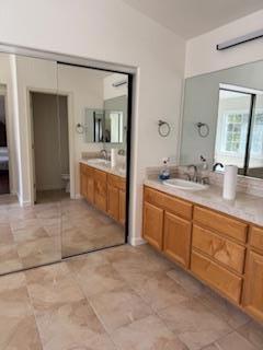 32425 Pacific Grove Way, Union City CA: https://media.crmls.org/mediaz/15a7347b-8b39-4997-88e0-627aa44d1948.jpg
