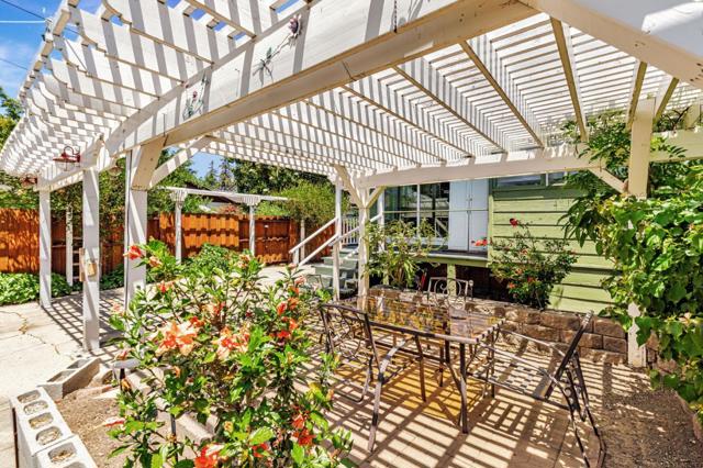7449 Church Street, Gilroy CA: https://media.crmls.org/mediaz/15a736f0-157b-4d0a-a150-70dc580ecd3f.jpg