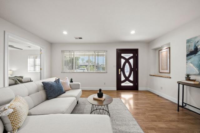 1173 Shamrock Drive, Campbell CA: https://media.crmls.org/mediaz/15a82f5d-1bac-4bcc-845a-e261aee6538d.jpg