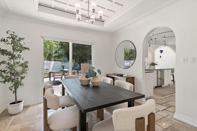 17274 Verdes Robles, Los Gatos CA: https://media.crmls.org/mediaz/15a8877f-aa72-496f-a4fe-5653d764467e.jpg