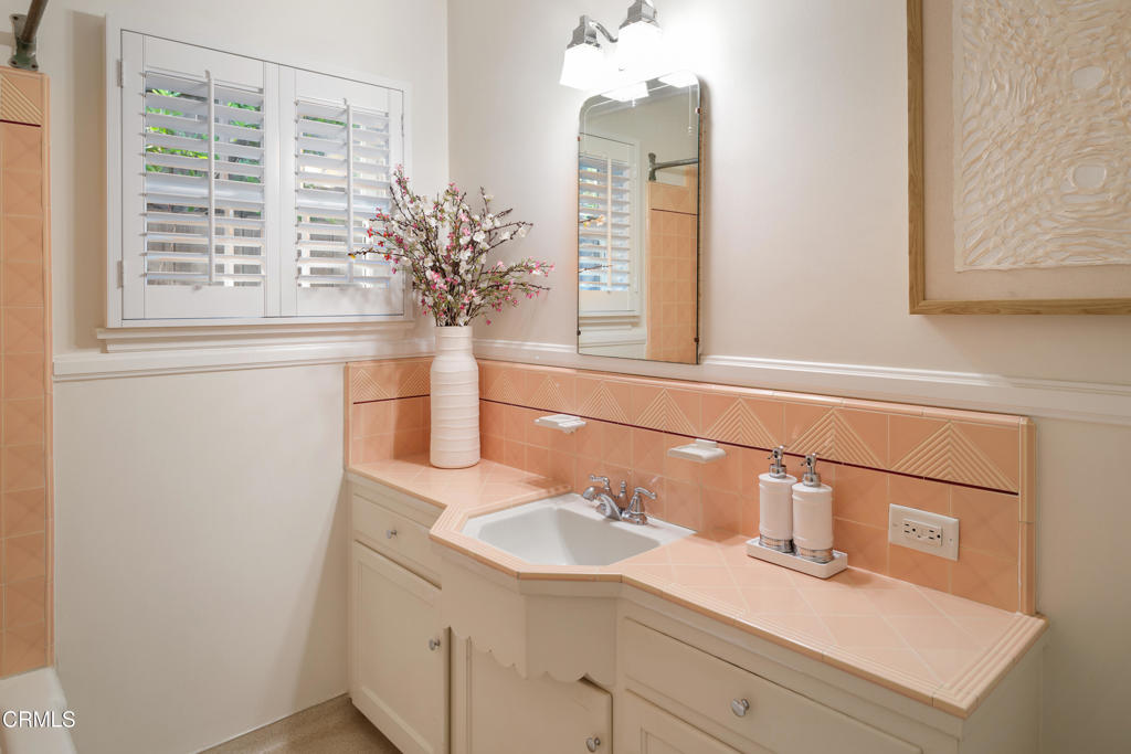 734 Via Arezzo Place Altadena img 28