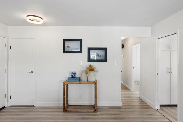 15 Eastridge Circle, Pacifica CA: https://media.crmls.org/mediaz/15a8e526-6411-4a59-8c16-ea2bae5f9568.jpg