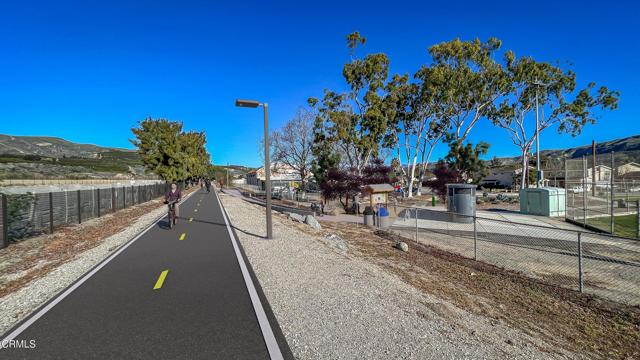 Detail Gallery Image 10 of 12 For 310 W Simpson St, Ventura,  CA 93001 - 2 Beds | 1/1 Baths
