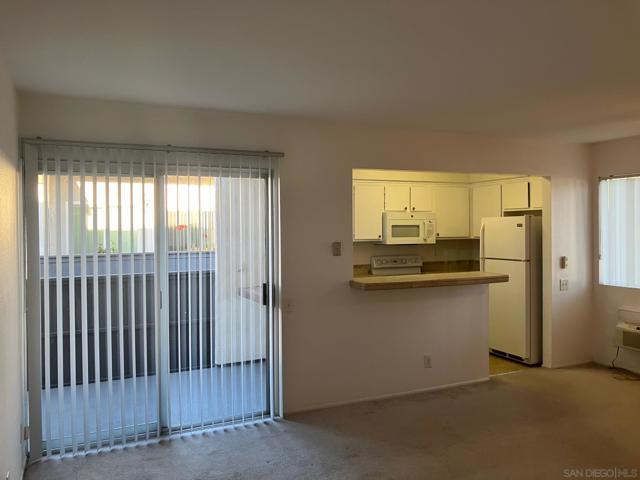 1361 Caminito Gabaldon, San Diego CA: https://media.crmls.org/mediaz/15abb87e-3520-47d0-b741-ba41eb8da57f.jpg