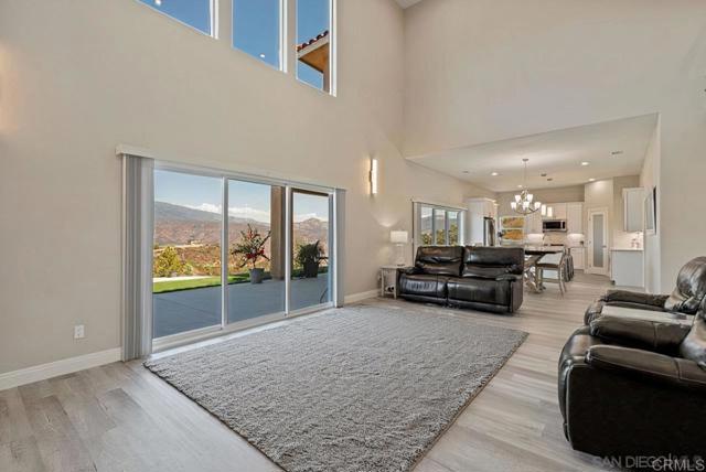 31223 Pauma Heights Road, Valley Center CA: https://media.crmls.org/mediaz/15acba44-407b-477c-b182-430d86ca8fa6.jpg