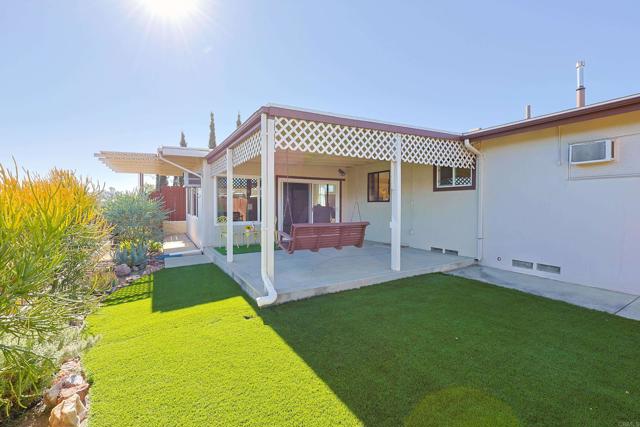 Detail Gallery Image 42 of 68 For 6045 Broadmoor Dr, La Mesa,  CA 91942 - 3 Beds | 1/1 Baths